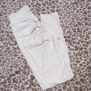 SCRUNCH BUTT POCKET LEGGINGS